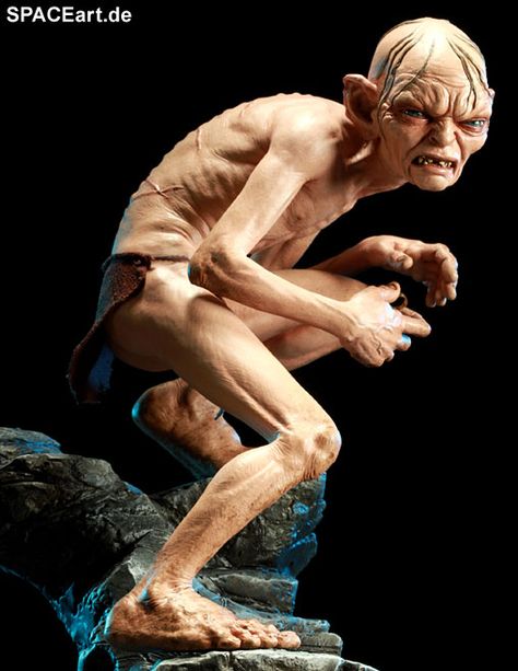 Gollum Smeagol, Kitty Games, Comic Drawing, Human Poses Reference, Animation Reference, Sideshow Collectibles, Human Poses, Character Poses, Creature Concept