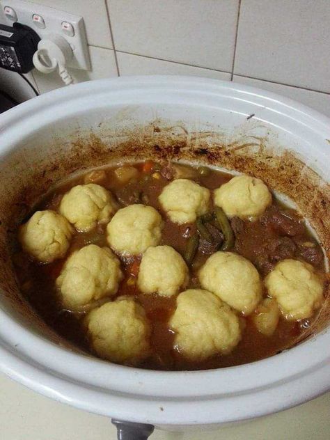 Beef Stew With Butter Dumplings - Slow Cooker Tip Recipes With Dumplings, Butter Dumplings, Stewing Beef Recipes, Sourdough Dumplings, Slow Cooked Roast Beef, Meatloaf With Bbq Sauce, Black Bean Sauce Recipe, Honey Chicken Thighs, Stewing Beef