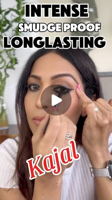 Smokey Kajal Look, Kajal Eyes, How To Put Eyeliner, Eye Kajal, Seasonal Makeup, Eyeliner Techniques, Kajal Eyeliner, Eyeliner Tutorial, Youtube Stars