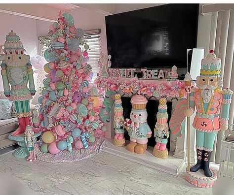 Diy Pastel Nutcracker, Candyland Theme Christmas, Candyland Christmas Decorations, Candy Land Christmas Theme, Sugarplum Christmas, Pastel Christmas Decor, Candy Decorations Diy, Glitter Flask, Whimsical Christmas Decor