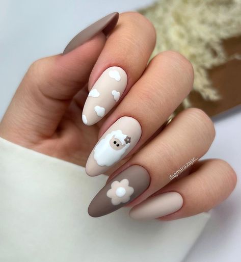 40 Aesthetic Almond Nails for Your Inspiration 40 Aesthetic, Sweet Nails, Kutek Disney, Unghie Sfumate, Minimal Nails Art, Wow Nails, Cute Nail Art Designs, Beige Nails, Minimal Nails