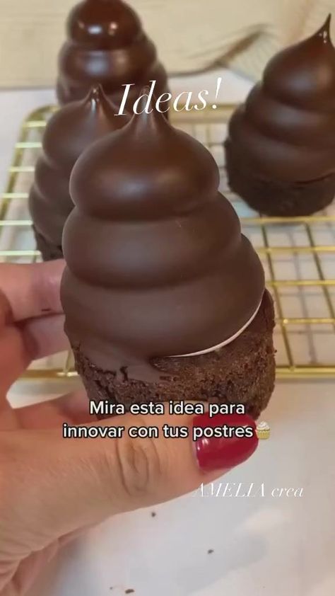 Ideas de ese postre Dulce…. #postres #postresfaciles #usa #mexico #cakeboss #pasteleria #reposteria #cursodereposteria #ideasdenegocios #recetasdepostres | Amelia Crea | Kar Vogue · Tick Tock (Edit Instrumental Mix) Cake Boss, Tick Tock, Vogue, Canela