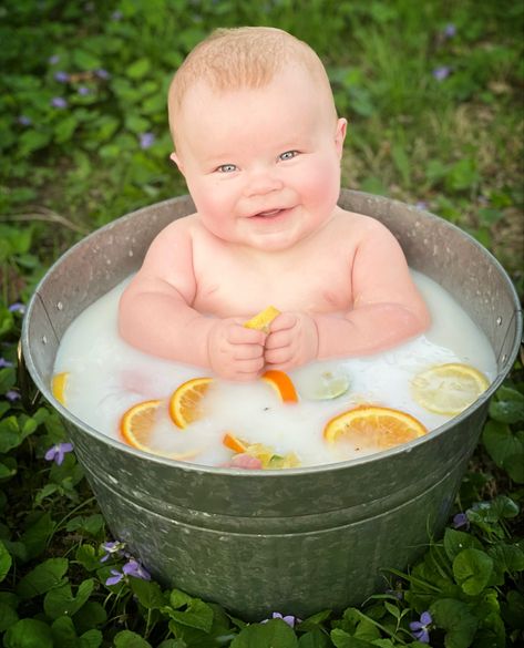 Summer Baby Photos, Baby Milk Bath, Half Birthday Baby, Monthly Pictures, Outdoor Baby, Newborn Shoot, Milk Bath, First Birthday Photos, Baby Milk