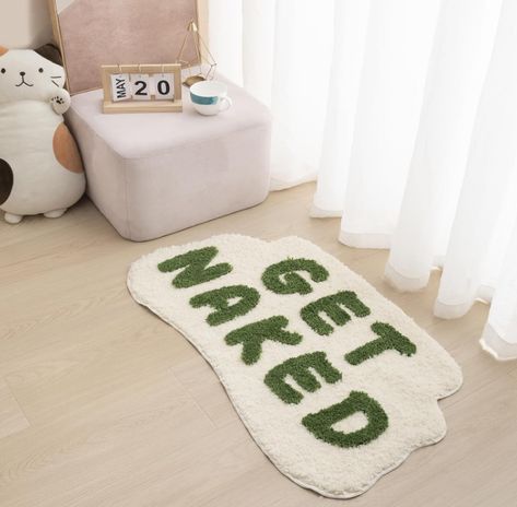 Bathroom Rug Funny, Toilet Mat Ideas, Besties Apartment, Bathroom Apartment Decor, College Apartment Bathroom Ideas, Get Naked Bathroom Decor, College Apartment Bathroom, Get Naked Bathroom, Uni House