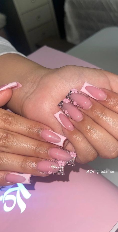 Polygel Ideas, Pink Junk Nails, Acrylic Nails Nude, Junk Nails, Nail Charm, Back To School Nails, Long Acrylic Nail Designs, School Nails, French Acrylic Nails