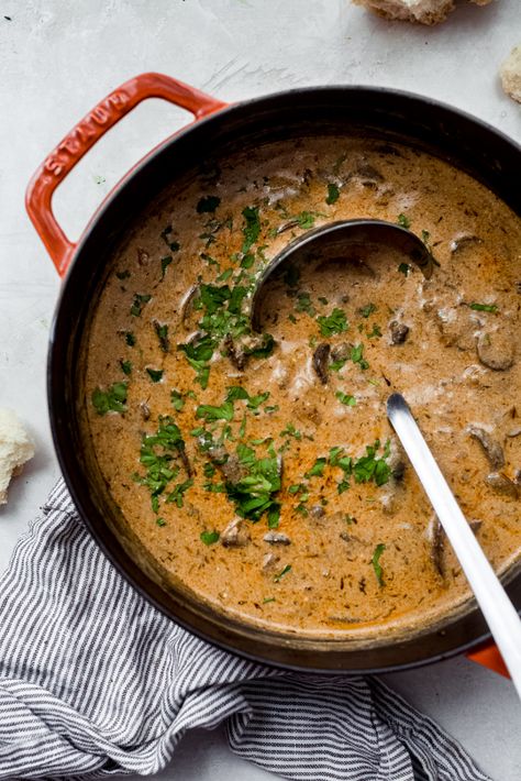 Hungarian Mushroom, Hungarian Mushroom Soup, Mushroom Soup Recipe, Mushroom Stew, Mushroom Soup Recipes, Grilled Bread, Hungarian Recipes, Fall Soups, Homemade Beef