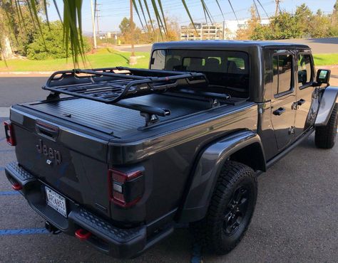 (1) No Retractable Tonneau Covers for Gladiators? | Jeep Gladiator Forum - JeepGladiatorForum.com Keep Gladiator Accessories, Jeep Gladiator Accessories, Jeep Gladiator Custom, Jeep Gladiator Overland, Overland Build, Custom Pickup Trucks, Truck Covers, Dream Vehicles, Chevy Colorado