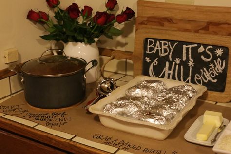 Chili Bar Baby Shower Ideas, Chilli Bar, Chili Bar Party, Chili Party, Chili Bar, Bread Bar, Write Notes, Chili Cook Off, Bar Displays