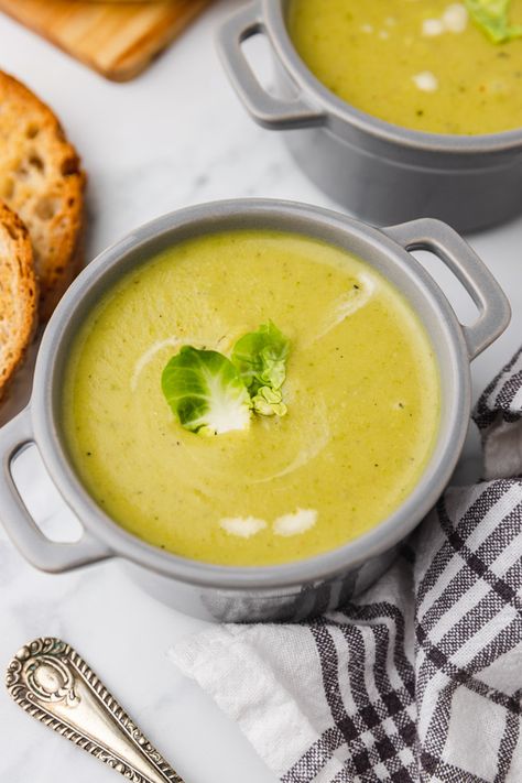 Brussels Sprout Soup With Potato Sprout Soup Recipe, Brussel Sprouts Soup, Brussels Sprouts Soup, Brussels Sprouts Soup Recipe, Brussel Sprout Soup, Sprout Soup, Freezing Brussel Sprouts, Soup Cauliflower, Soup Maker Recipes