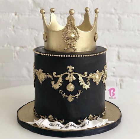 King Theme Cake For Man, King Cake Design For Men, King Birthday Cake For Men, Tort Happy Birthday, Dussehra Wishes, Cake Design For Men, Happy Dussehra Wishes, Birthday Cake For Him, Crown Cake