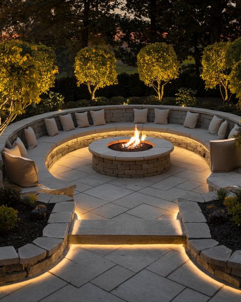 Sunken Outdoor Fire Pit, Sunken Fire Pit Ideas Backyard, Outdoor Firepits Diy, Firepit Seating, Design A Garden, Outdoor Patio Ideas Backyards, Sunken Fire Pits, Bohemian Bedroom Design, Cozy Garden