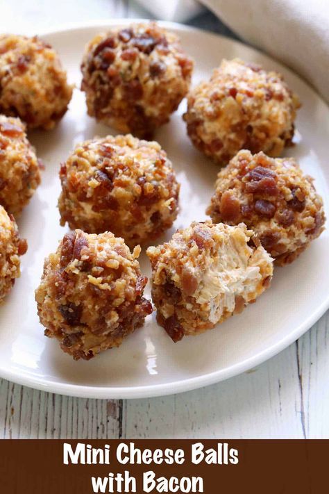 Delicious mini cheese balls are an ideal party snack because they are made in advance and you don't need to heat them up. Mini Cheese Balls, Savory Cheese, Salmon Cakes, Cheese Ball Recipes, Party Snack, Cheese Balls, Healthy Food Blogs, Baked Chicken Breast, Bacon Cheddar