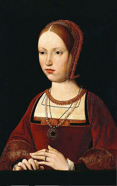 A 16th century portrait, possibly of Margaret Tudor, Queen of Scots; Margaret was the sister of Henry VIII of England. 16th Century Portraits, Tudor Queen, The Tudor Family, Margaret Tudor, Marie Stuart, Elizabeth Of York, Hans Holbein, Tudor Dynasty, Queen Of Scots