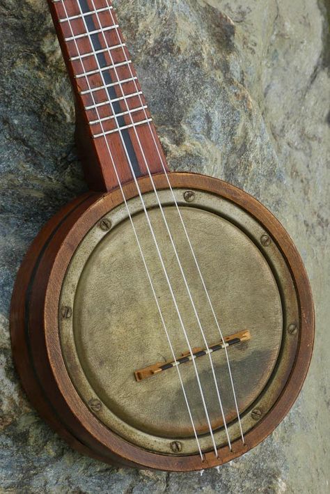 c.1920 Harmony-made Olympian "California Style" Banjo Ukulele Banjo Ukulele, California Style, Solid Mahogany, Banjo, Easy Peasy, Ukulele, Little Things, California, Travel