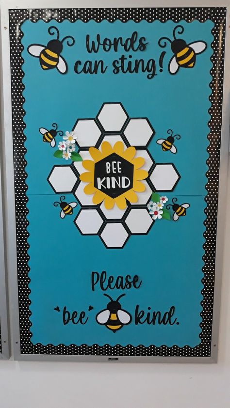 Bee Bulletin Board Ideas Preschool, Classroom Themes Bees, Bee Healthy Bulletin Board, Sunflower And Bee Classroom Theme, Busy Bees Bulletin Board, Bee Themed Bulletin Board Ideas, Bee Birthday Board Classroom, Bee Bulliten Boards, Bee Hive Bulletin Board Ideas