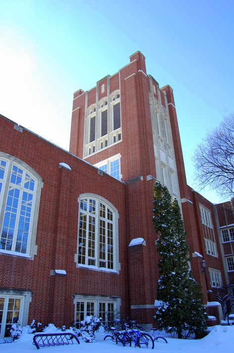 Emily's virtual rocket : North Dakota - Univ. of North Dakota leader defend... Grand Forks North Dakota, Modern Agriculture, University Of North Dakota, Grand Forks, Water Tower, North Dakota, Book Collection, Forks, Chester