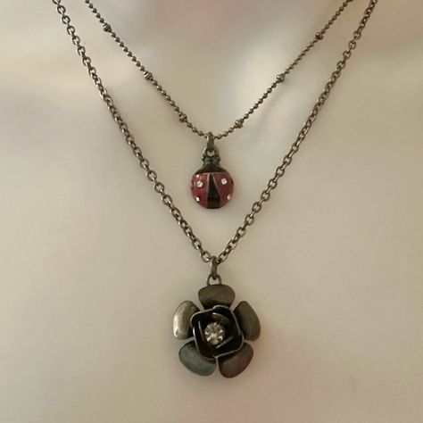 Brand New Without Tags Describes This Stunning Crystal Tea Rose Ladybug Layered Charm Necklace 18”-21” In Gunmetal. Necklace Measures 18” In Length With A 3” Adjustable Comfort Extender. Both The Flower And Ladybug With Crystals. One-Piece. Lobster Claw Clasp. Ladybug Aesthetic, Gunmetal Necklace, Quirky Accessories, Ladybug Necklace, Ladybug Jewelry, Necklaces Layered, Edgy Jewelry, Vintage Necklaces, Dope Jewelry