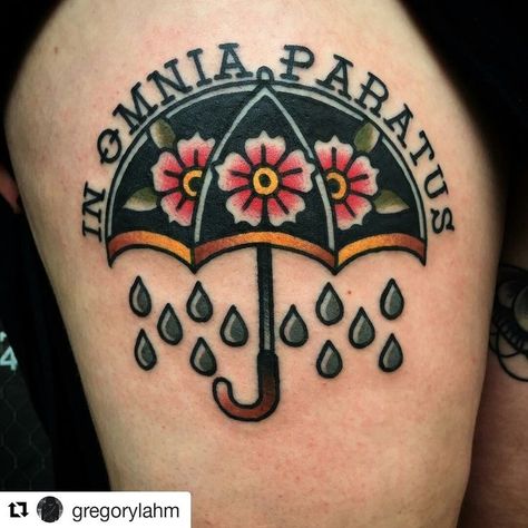 Colors Traditional Tattoo Words, Gilmore Girls Tattoo, Change Tattoo, Umbrella Tattoo, Wörter Tattoos, Girls Tattoo, Geniale Tattoos, R Tattoo, Diy Tattoo