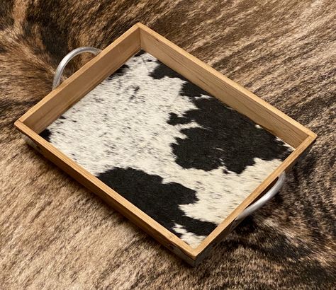 Old Horse Harness Decor, Western Tray Decor, Cow Hide Crafts, Cowhide Projects, Cowhide Crafts, Taxidermy Shop, Old West Decor, Western Diy, Diy Western