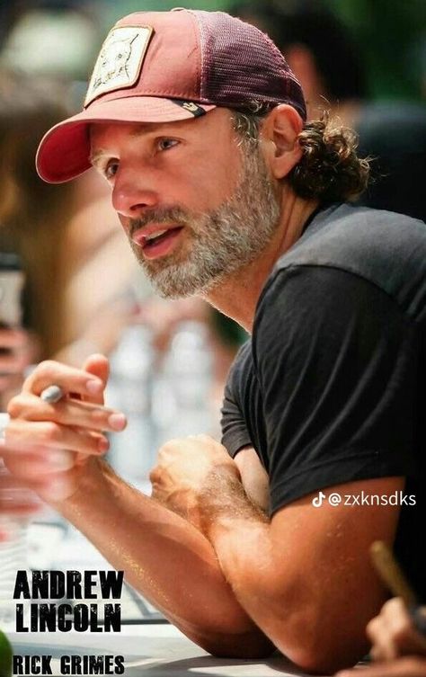 Rick Grimes Hot, Andy Lincoln, The Zombies, Walking Dead Cast, The Walking Dead Tv, Carl Grimes, Oscar Isaac, Andrew Lincoln, Rick Grimes