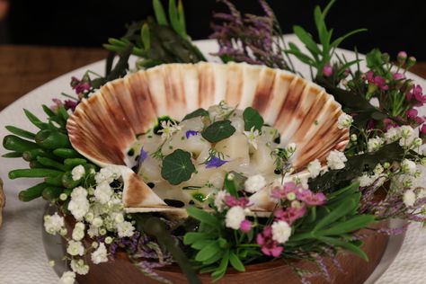 Isle of Harris Scallop Tartare - James Martin Chef Scallop Tartare, Clare Smyth, Tartare Recipe, Dinner Party Dishes, Isle Of Harris, Sea Vegetables, Party Dishes, James Martin, Special Recipes