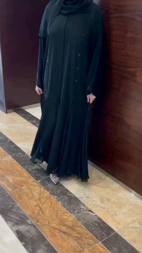 Pin on abaya Burqa Designs Simple, Burkha Designs Black, Abaya Designs Dubai, Abaya Noir, Burkha Designs, Burqa Designs, Black Abaya Designs, Simple Abaya, Abaya Designs Latest