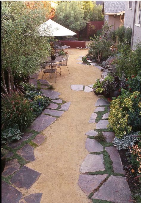 exploding flagstone gravel decomposed granite Dg Landscaping, Granite Patio, Copper Fountain, Decomposed Granite Patio, Desert Backyard, Stucco Wall, Small Backyards, Decomposed Granite, Pathway Landscaping