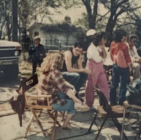 Outsiders Behind The Scenes, The Outsiders Behind The Scenes, Bob Hughes, Outsiders Movie, The Outsiders Cast, Dallas Winston, The Outsiders 1983, 80s Men, Matt Dillon