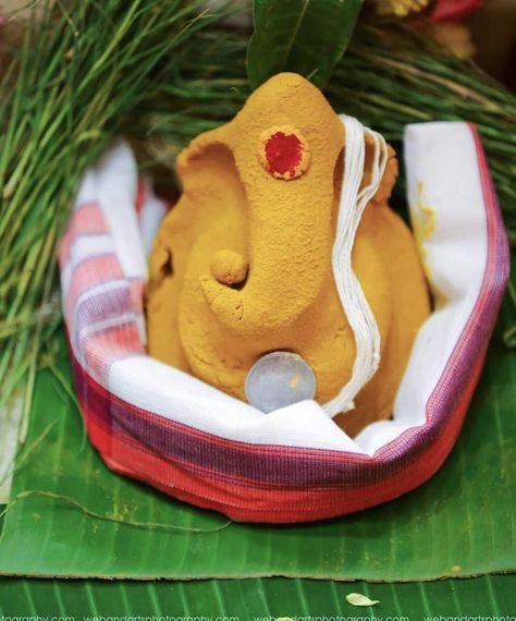 Vinayagar Chaturthi Decoration, Ganesha Rangoli, Varalakshmi Pooja, Clay Ganesha, Ganesh Chaturthi Decoration, Pooja Decoration, Ganpati Decoration At Home, Ganapati Decoration, Housewarming Decorations