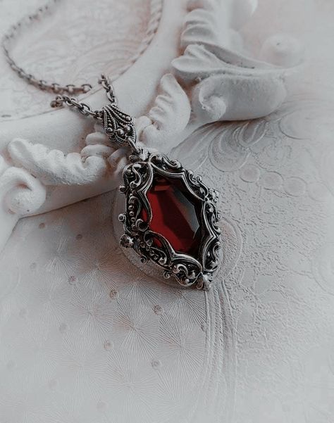 Red Pendant Necklace, Which Witch, Dark Red Dresses, Queen Aesthetic, Red Jewel, Red Pendants, Amulet Necklace, Gothic Rings, The Infernal Devices