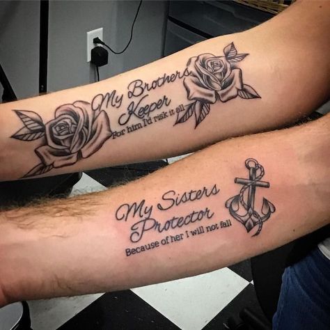 Sister Protector Tattoos, Matching Tattoos For Siblings, Tattoo Klein, Twin Tattoos, Brother Sister Tattoo, Small Matching Tattoos, Brother Tattoos, Matching Sister Tattoos, Female Tattoos