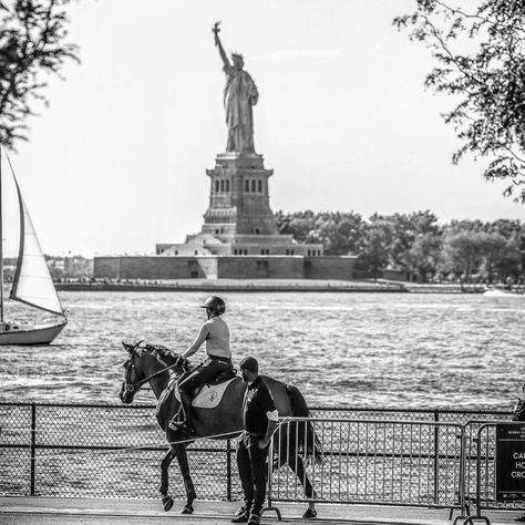 Horse Girl Aesthetic, Global Champions Tour, Equestrian Aesthetic, Horse Aesthetic, Show Jumping, Travel Board, Horse Girl, Big Apple, Statue Of Liberty