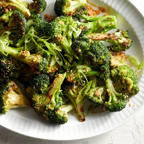 Glazed Broccoli, Ginger Miso, Fried Broccoli, Vegetarian Nutrition, Broccoli Recipe, Dairy Free Eggs, The Sauce, Vegetable Sides, Veggie Sides