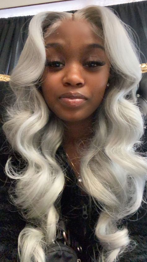 Platinum On Black Women, Gray Frontal Wig Hairstyles, Grey Deep Wave Wig, Gray Wig Install, Sliver Wig Black Women, Silver Hair Outfits, Gray Lace Front Wigs Black Women, Silver Hair On Black Women, Grey Wig Hairstyles For Black Women