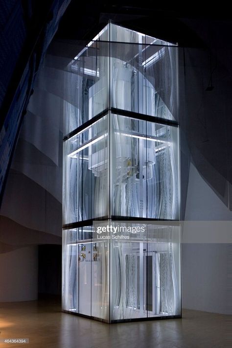 Finland’s 2010 Shanghai Expo Pavilion “The Lantern” — Elevator Scene Stair Elevator, Lobby Lighting, Elevator Interior, Elevator Lobby, Elevator Design, Glass Lift, Glass Elevator, Vertical Landscape, Glass Structure