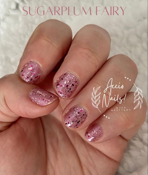 Color Street Sugarplum Fairy, Sugarplum Fairy, Manicure Colors, Charitable Giving, Nail Polish Strips, Autumn Cozy, Color Street, Free Items, Lip Liner