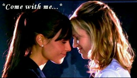 Lucy Diamond (Jordana) & Amy Bradshaw (Sara) in  D.E.B.S Jill Ritchie, Enemies To Lovers Trope, Lucy Diamond, Queer Characters, Sara Foster, Meagan Good, Tv Show Couples, Jordana Brewster, See You Around