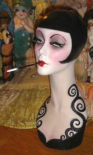 1920s Mannequin Head, Vintage Mannequin Head, Diy Mannequin Stand, Mannequin Head Art, Bobbed Hair, Styrofoam Head, Beau Crochet, Mannequin Art, Vintage Mannequin