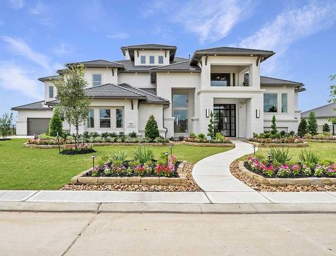 Model Homes | Newmark Homes in Houston Modern Suburban House, Ideas House Design, American Style House, Grand Villa, Cypress Texas, Mansion Exterior, House Plans Mansion, House Decorating Ideas Apartments, House Cladding