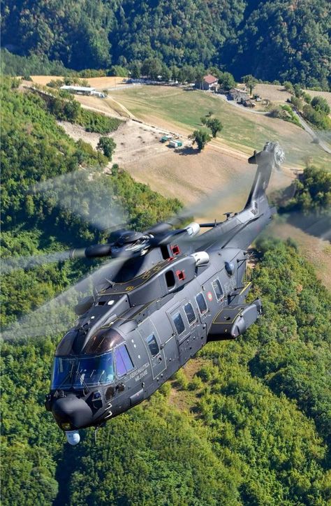 The AgustaWestland HH-101A Caesar is an Italian special operations helicopter. This medium-size helicopter evolved from the AW-101 military transport. The Caesar was customized to meet the Italian Air Force requirements. Country of origin: Italy and United Kingdom Entered service: 2015 Crew: 5-6 men Length: 22.9 m Italian Air Force, Military Aesthetic, Aviation Technology, Private Aircraft, Airplane Fighter, Military Special Forces, Army Truck, Military Helicopter, Concept Ships