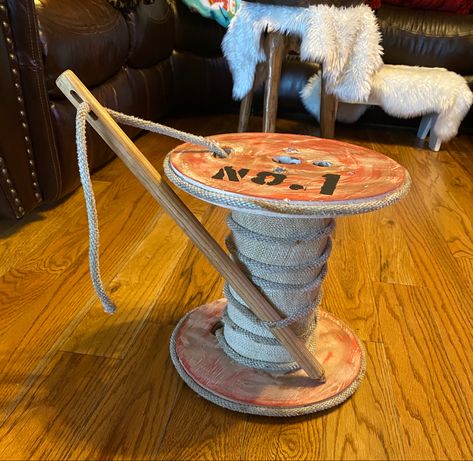 Giant spool of thread and needle...diy Diy Giant Spool Of Thread, Giant Thread Spool, Large Thread Spool Storage, Giant Props Diy, Sewing Birthday Party, Giant Props, Cardboard Tube Crafts, Thread And Needle, Spool Of Thread