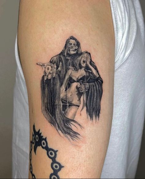 Horror Tattoo Ideas, Piercing Arcade, Sick Tattoo, Wicked Tattoos, Scary Tattoos, Stylist Tattoos, Horror Tattoo, Tattoo Portfolio, Jewelry Tattoo