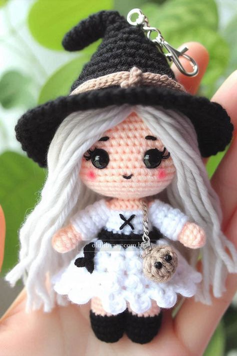 Crafting this crochet witch doll keychain involves detailed amigurumi techniques that bring out the character's charm. Crochet Witch Doll Free Pattern, Crochet Witch Doll, Crochet Witch Pattern Free, Craft Fair Crochet Ideas, Halloween Keychains Diy, Crochet Best Sellers, Crochet Witches, Wooden Diy Crafts, Crochet Turtle Pattern Free