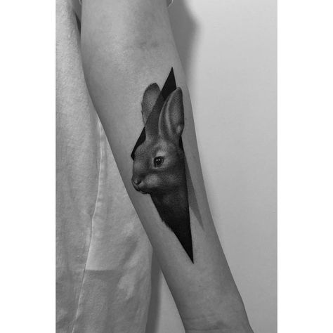 2,052 Likes, 16 Comments - Paweł Indulski (@dotyk.tattoo) on Instagram: “#rabbit #rabbittattoo #bunny #bunnytattoo #black #blackink #tattoo #blacktattooart #blxckink…” Rabbit Tattoo For Men, Tattoo Elements, Rabbit Tattoo, Beverly Hills Chihuahua, Bunny Tattoos, Rabbit Tattoos, Lucky Rabbit, Rex Rabbit, Cover Up Tattoo