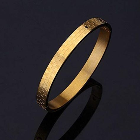 Mens Bracelet Gold Jewelry, Man Gold Bracelet Design, Simple Gold Bangle, Gold Kada, Solid Gold Bangle, Gold Bangles Indian, Gold Jewelry Outfits, Gold Bangle Set, Gold Jewelry Simple Necklace