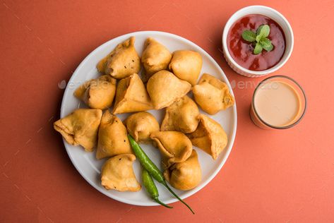 Mini Samosa or Small Samosa by stockimagefactory. Mini Samosa or Small Samosa â€?20is a crispy and spicy Indian triangle shape tea time snack #Sponsored #stockimagefactory, #crispy, #spicy, #Mini Mini Samosa, Reception Food, Indian Bread, Appliances Online, Tea Time Snacks, Samosa, Triangle Shape, Mexican Food, Tasty Dishes