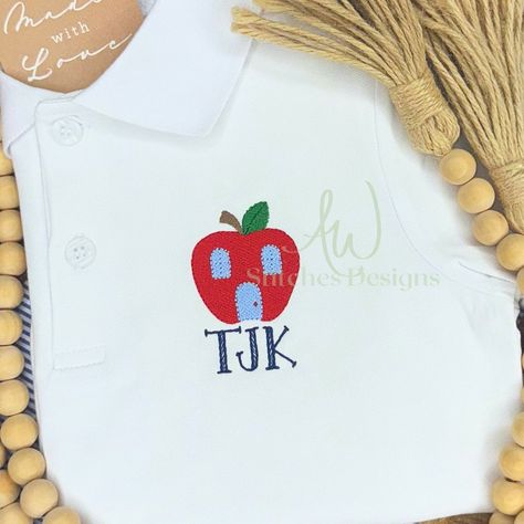 More apple school houses coming your way! 🍎 This time in a mini! Love this little touch for back to school! On sale until Thursday night! Apple School, Embroidery Mini, School First Day, Applique Stitches, School Birthday, School House, Animal Birthday, Digital Embroidery, Stitch Design