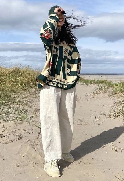 Nike Graphic sweater outfit. Nike x cactus plant flea market longsleeve polo sweater. Straight pants. White sneakers. Flea Market Outfit, Nike X Cactus Plant, Cactus Plant Flea Market, Polo Outfit, Clueless Outfits, Aesthetic Outfit Ideas, Effortlessly Chic Outfits, Cactus Plant, Pants White