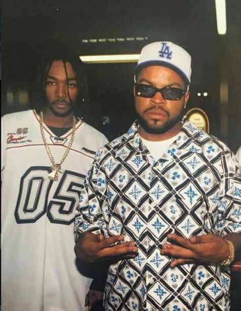 Krayzie Bone and Ice Cube Ice Cube Rapper, Krayzie Bone, Black American Culture, Cultura Hip Hop, Hip Hop Classics, 90s Rap, 90s Hip Hop Fashion, Real Hip Hop, Hip Hop And R&b