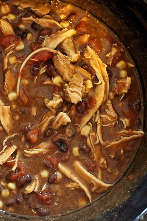 Slow Cooker Sante Fe Style Chicken (with 5 ideas on How to Use It!) Santa Fe Chicken, Slow Cooker Chicken Tacos, Sante Fe, Chicken Crockpot, Easy Slow Cooker Recipes, Crock Pot Cooking, Easy Slow Cooker, Cream Of Chicken Soup, Slow Cooker Chicken